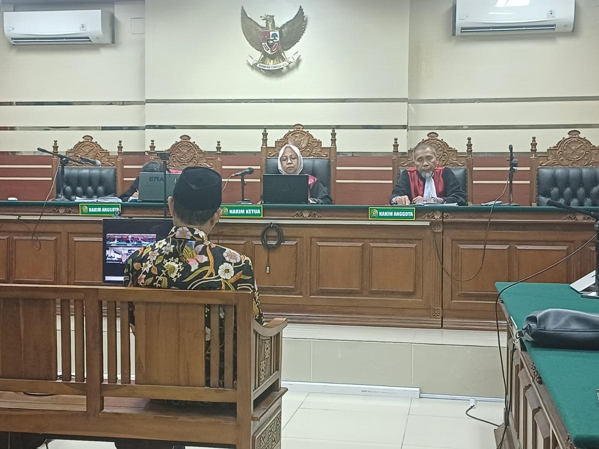 Sidang perkara Wali Kota Madiun nonaktif Maidi. (merdeka.com/Erwin Yohanes).