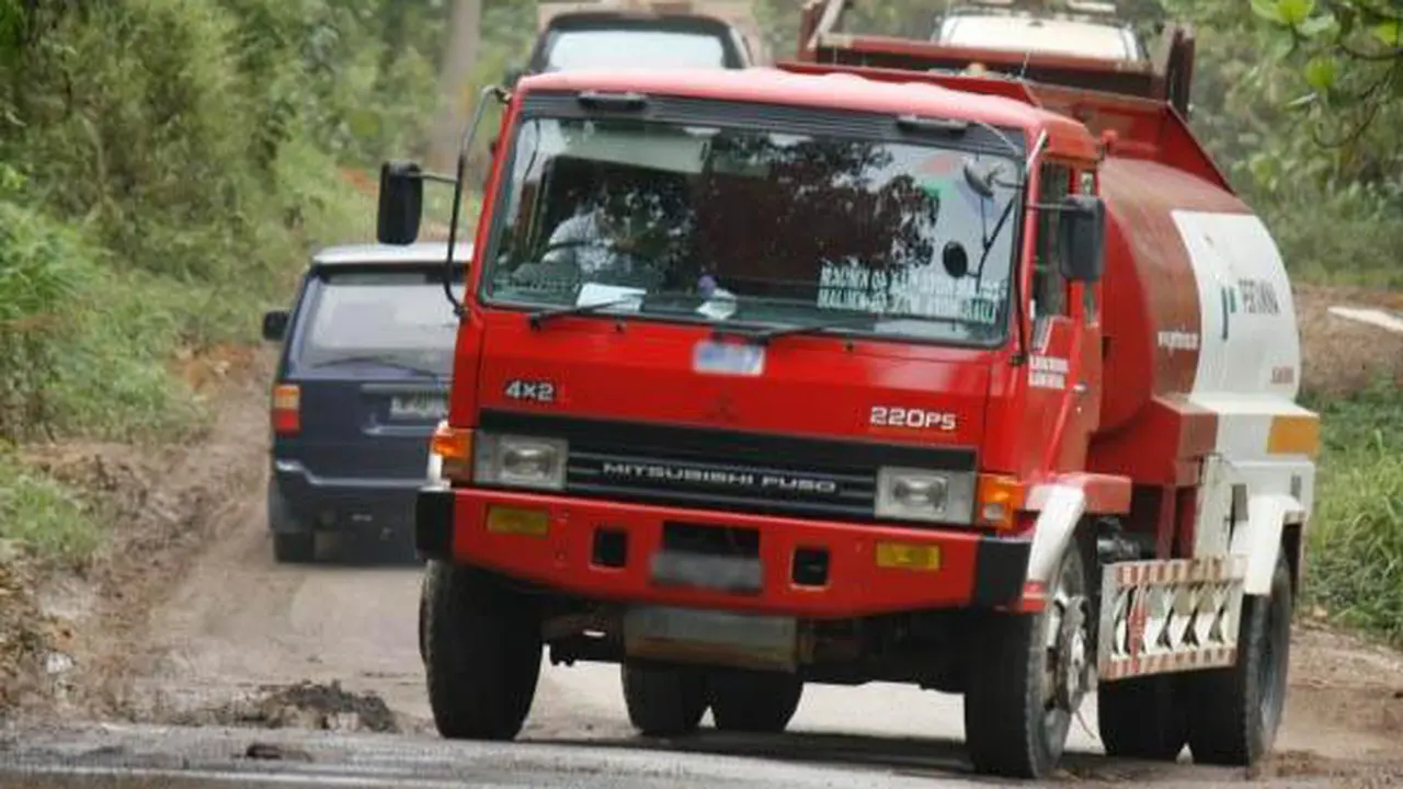 Kendala yang Dihadapi Pertamina Saat Salurkan BBM ke NTT