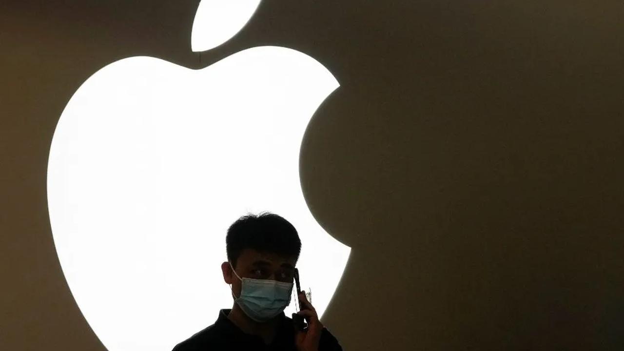 Undangan yang disebar di Apple.com dan saluran Youtube milik Apple ini menyusul rumor yang telah beredar sejak lama bahwa Apple akan meluncurkan jajaran Mac terbaru.&nbsp;