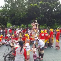 Hari Raya Nyepi 2017: Meriahnya Parade Ogoh-Ogoh. (Liputan6.com/Ola Keda)