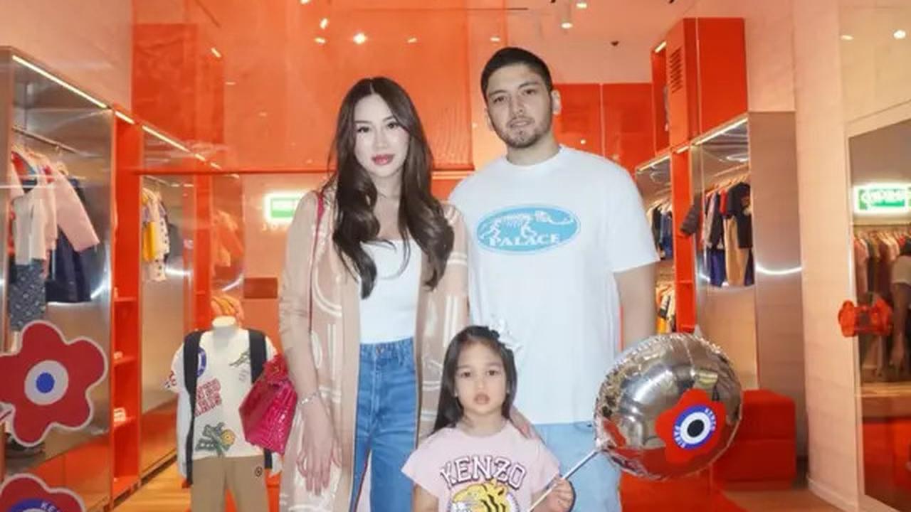 6 Potret Kezia Toemion Sudah Lahirkan Anak Kedua, Keluarga Cendana Punya Anggota Baru