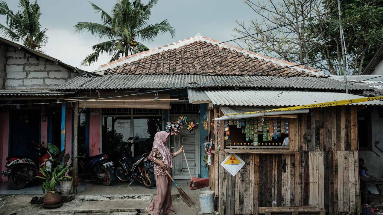 FOTO: Pemerintah Gerak Cepat Tangani Kontaminasi Radiasi Cs-137 di Cikande, Ratusan Personel Dikerahkan