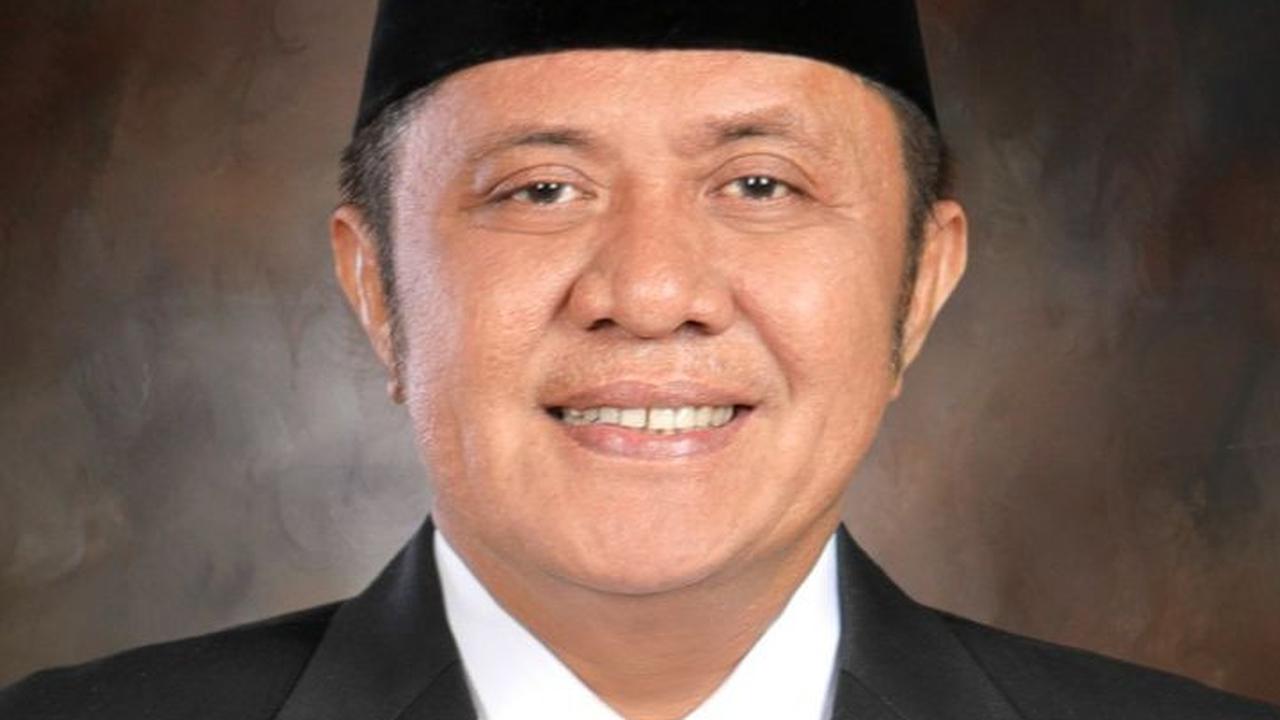 Jadi Gubernur Terkaya di Sumatra, Ini Sosok Herman Deru