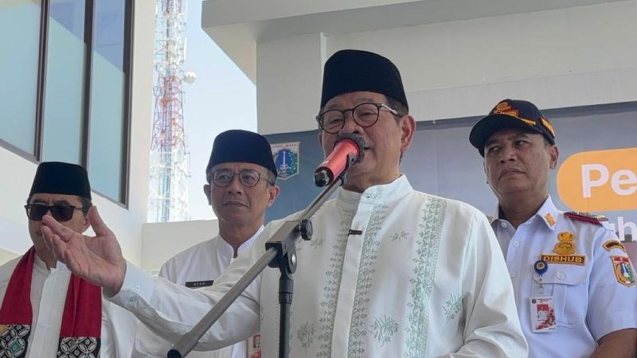 Gubernur Pramono Anung Ingatkan Potensi Hujan Lebaran dan Imbau Warga Lapor RT/RW