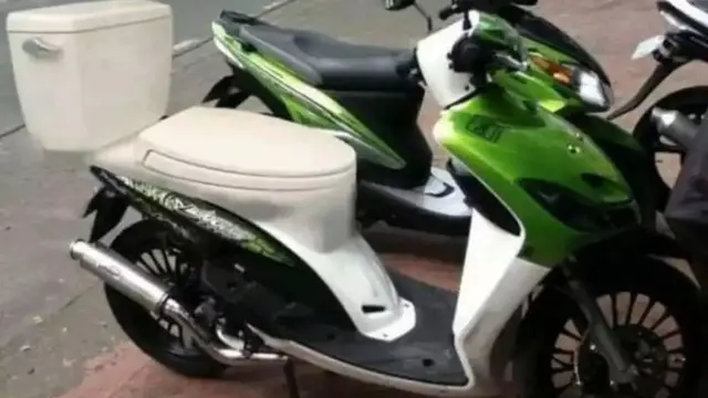 6 Potret 'Kloset Berjalan' Ini Nyeleneh Banget, Konsepnya Bikin Terheran-heran