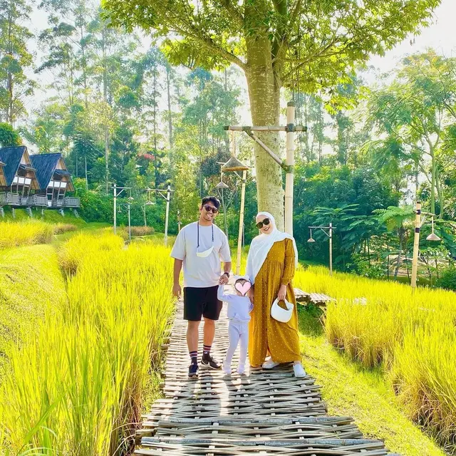 Melahirkan Anak Kedua, Ini 6 Potret Perjalanan Kehamilan Fitri Tropica
