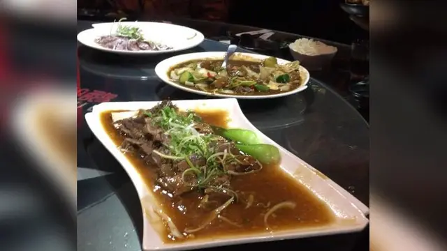 Salah satu menu unggulan dari restoran Yu Niu Dian adalah daging sapinya yang begitu nikmat (Liputan6.com/Teddy Tri Setio Berty)