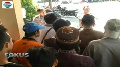 Warga menghitung sedikitnya sudah empat warga yang tewas tertabrak truk pengangkut tanah urugan proyek jalan tol.