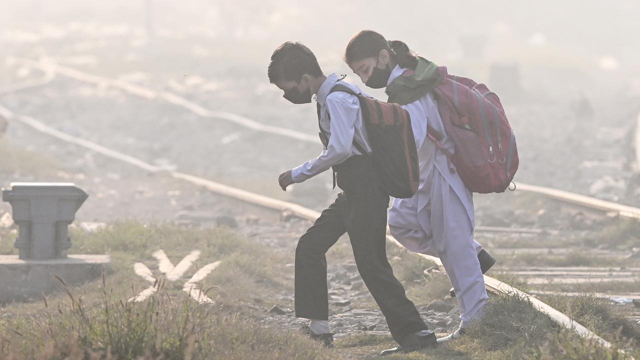 Pontianak Diselimuti Asap, Ketua DPRD Desak Opsi Belajar Daring Siswa