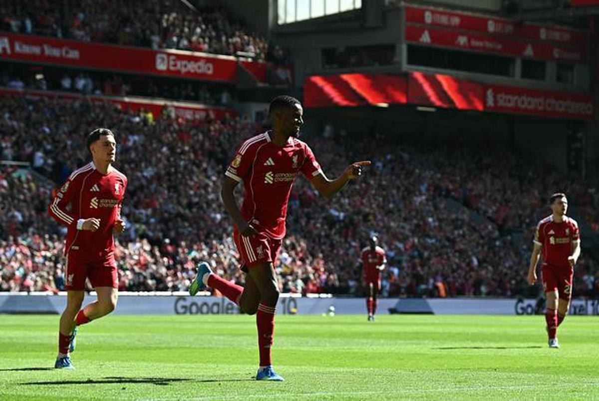 Musim Ini Mengecewakan, Arne Slot Pede Masa Depannya Tetap di Liverpool