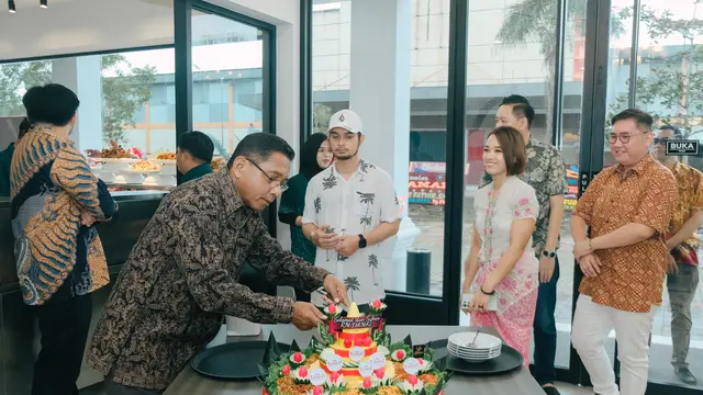 Winda Viska saat pembukaan RM Damai di Tanjungpinang