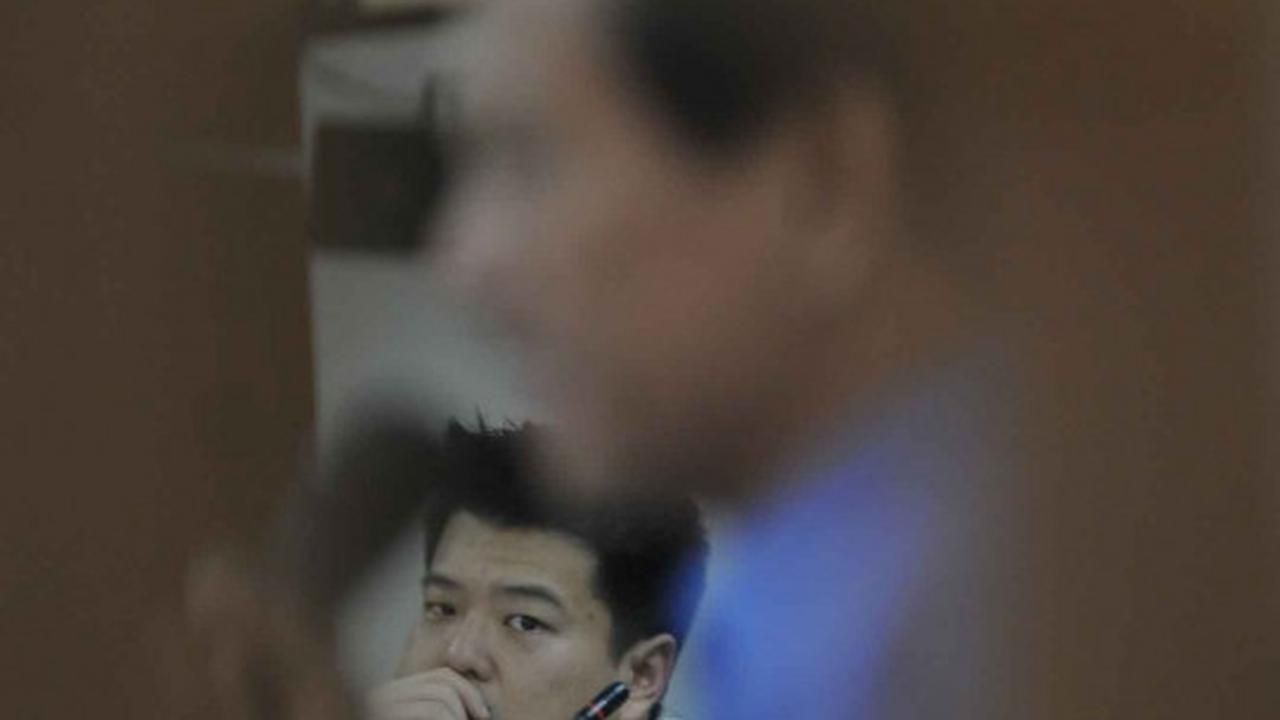 Politisi PDIP Adriansyah dan anaknya bersaksi di sidang Bos PT MMS