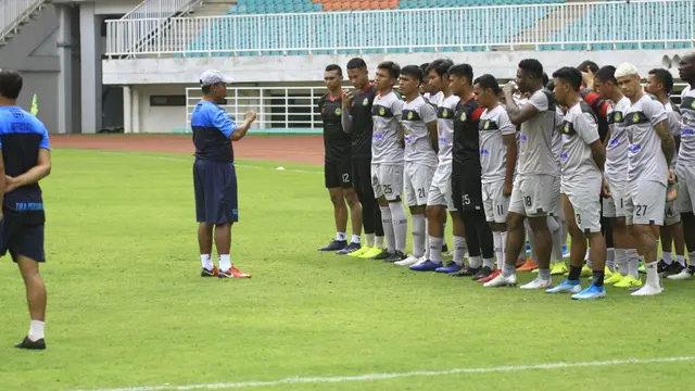 Tira Persikabo - Mitfahudin Mukson