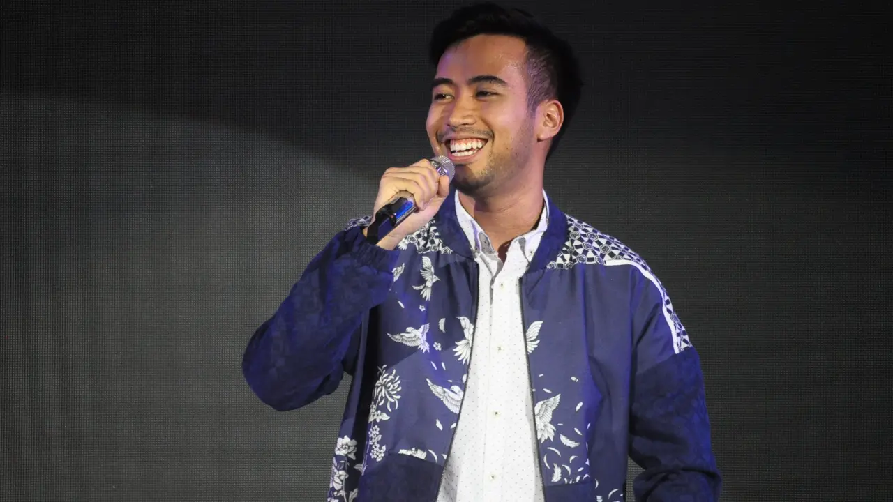 [Bintang] 10 Tahun Bermusik, Vidi Aldiano Bocorkan Soal Album Baru