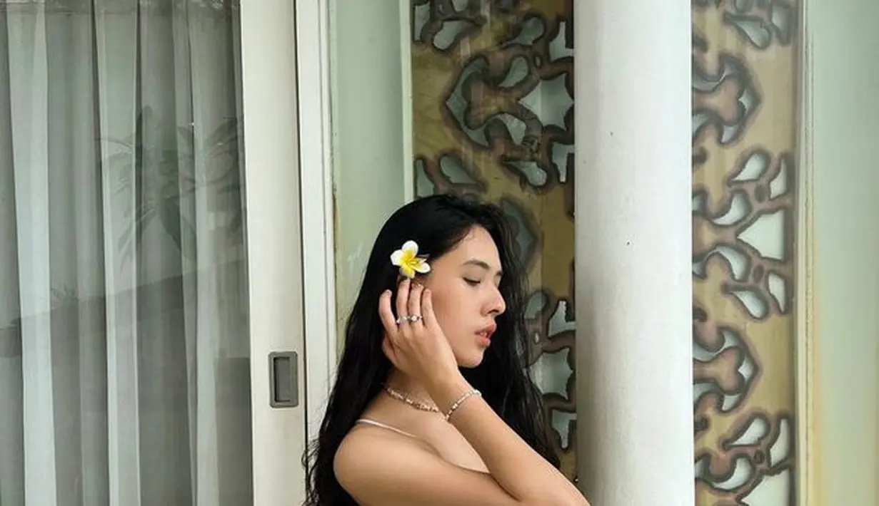 <p>Tak hanya punya wajah yang cantik, penampilan Latisa juga menawan di setiap kesempatan. [Foto: instagram.com/latisamauraa]</p>