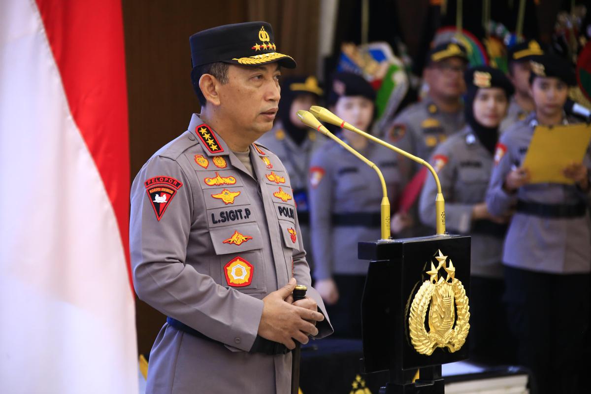 Kapolri Pimpin Sertijab Kabaintelkam dan Dankor Brimob Polri