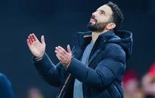 Momen Ed Sheeran Minta Maaf kepada Ruben Amorim usai Laga MU Vs Ipswich Town, Ternyata ini Penyebabnya