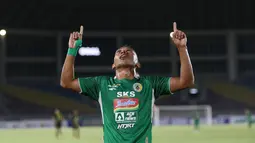 Keunggulan Barito Putera hanya bertahan beberapa detik. PSS Sleman dengan sigap membalas lewat Irfan Jaya pada menit ke-18. (Bola.com/Bagaskara Lazuardi)