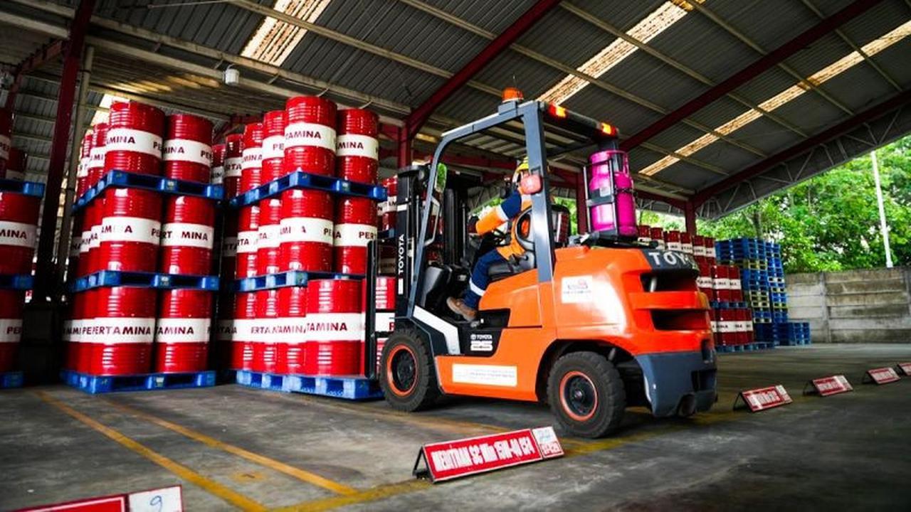 Tahukah Anda? Patra Logistik Pertahankan Ketepatan Distribusi 100% dan Nol Kecelakaan di DSP Ujung Berung