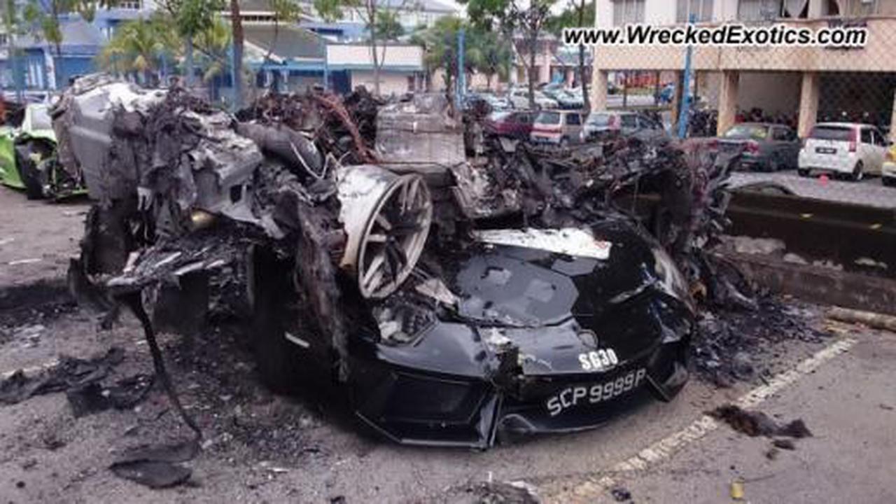 Lamborghini Terbakar