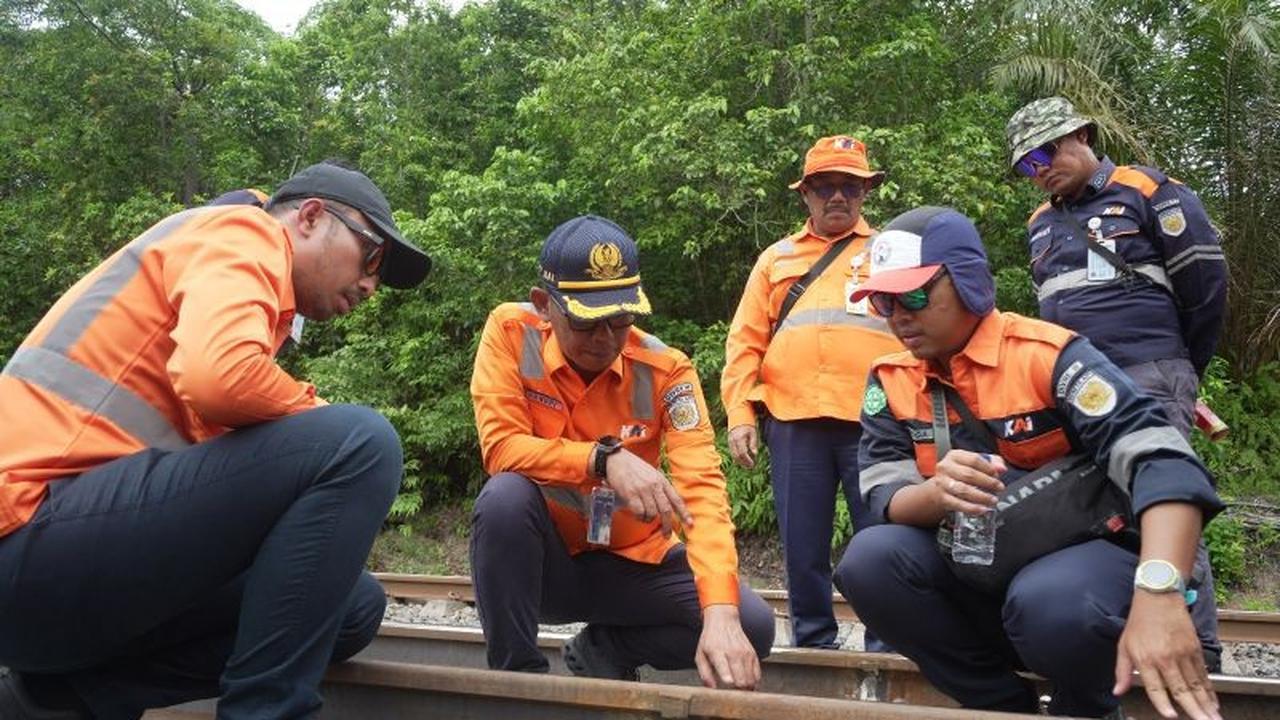 Pastikan Keamanan Nataru 2025/2026, KAI Palembang Cek Perlintasan Kereta Api di Jalur Krusial