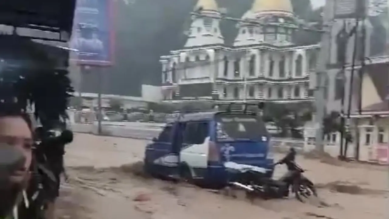 Banjir Bandang Parapat