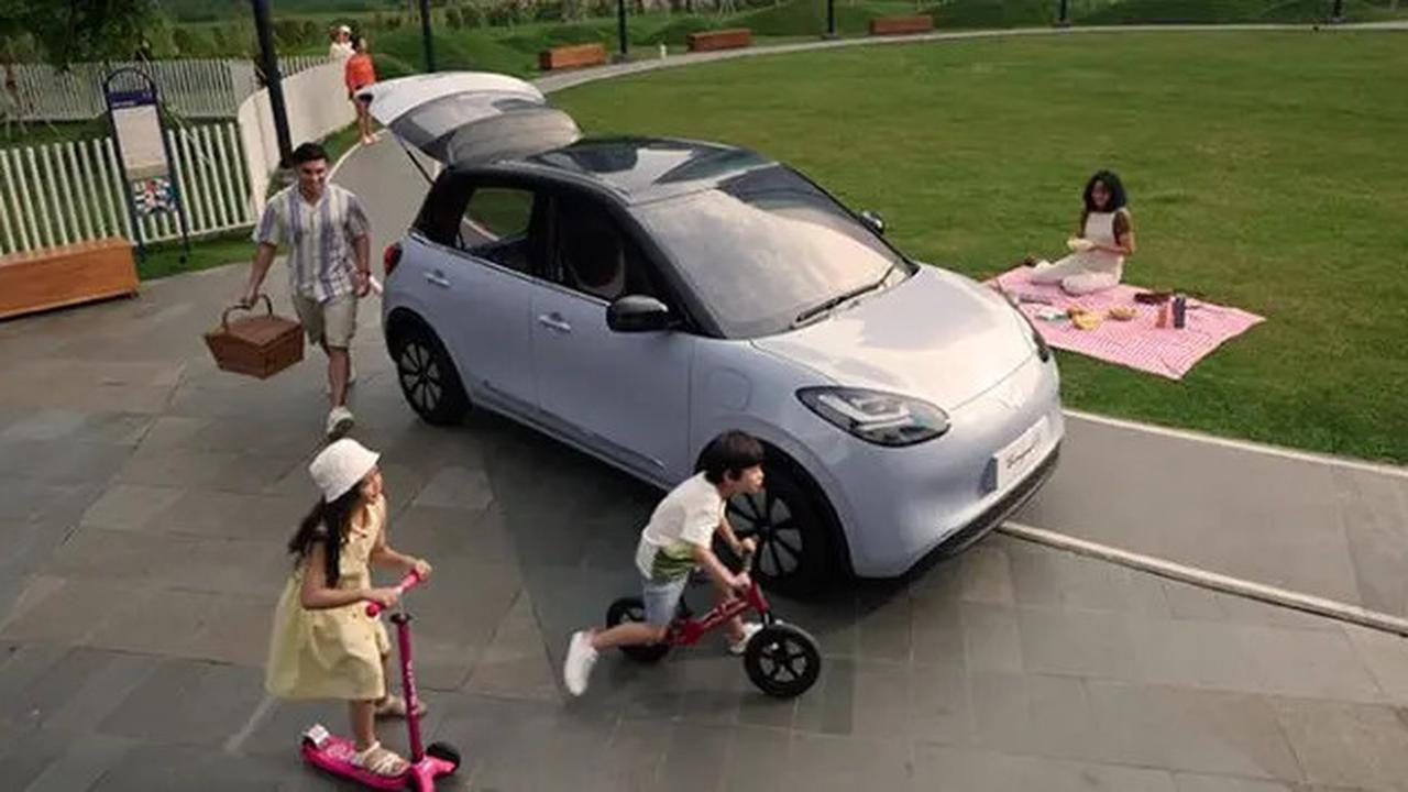Harga Terbaru Wuling Binguo EV April 2025, Mobil Listrik Retro dengan Teknologi Canggih