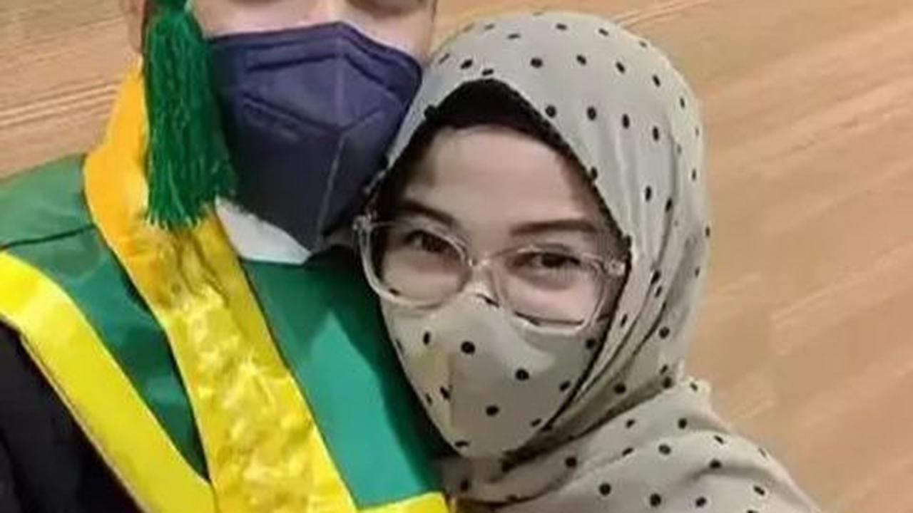 Jihan Fahira <br>