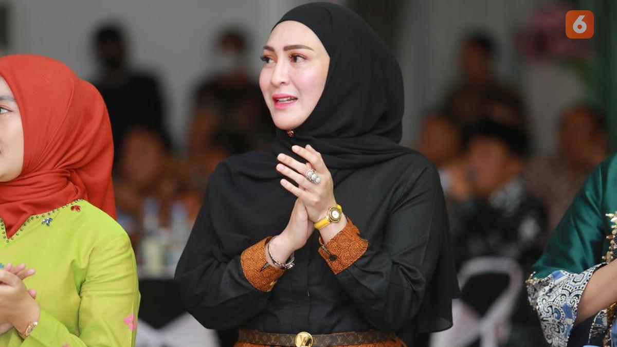 Politikus Perempuan Seharusnya Tidak Mempolitisasi Perempuan - Regional ...