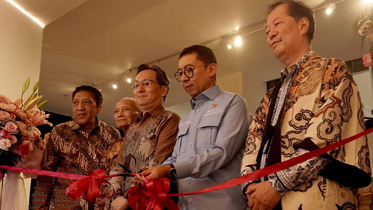 FOTO: Jejak Persahabatan Indonesia–Jepang dalam Wastra di Museum Nasional