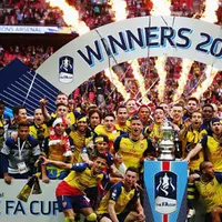 Meriahnya parade kemenangan klub Arsenal yang telah meraih gelar juara Liga FA 2015.