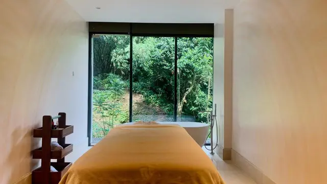 Pengalaman Terapi Pijat dan Spa yang Sempurna Bernuansa Alam di The Gaia Hotel Bandung