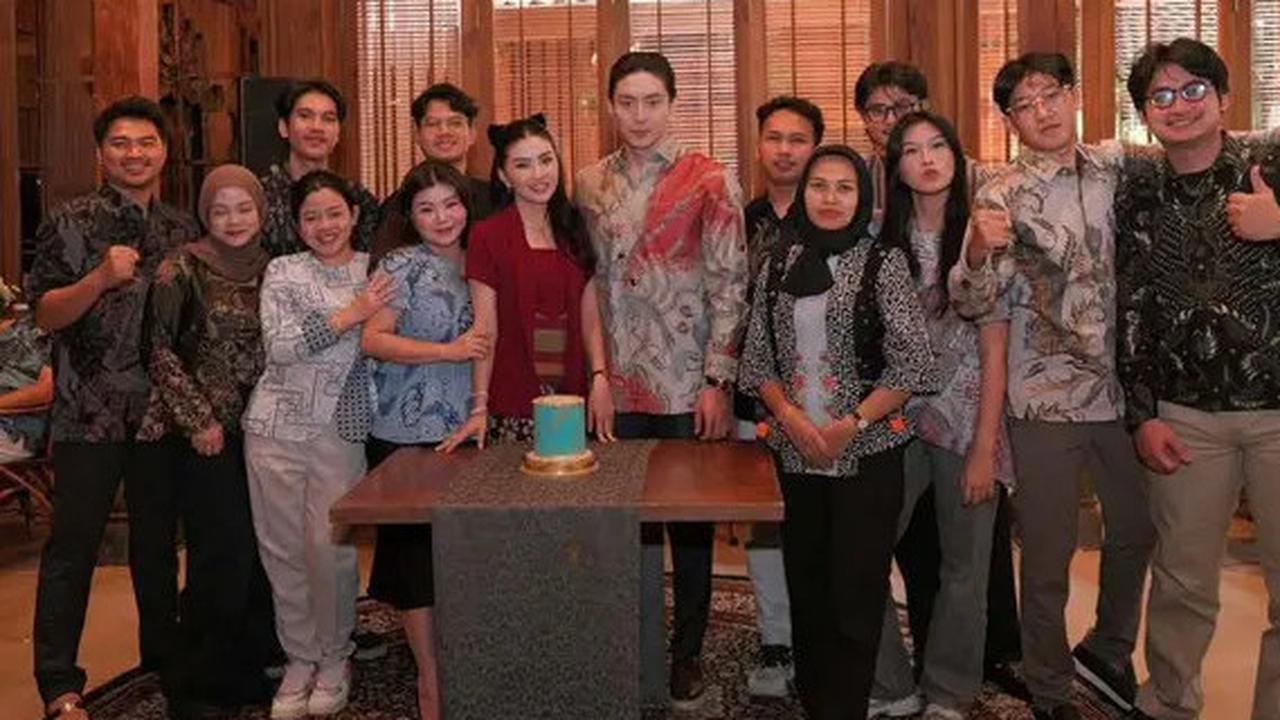 Cantik dan Menawan, 5 Potret Pesta Ultah ke-36 Sarwendah, Kehadiran Giorgio Antonio Curi Perhatian