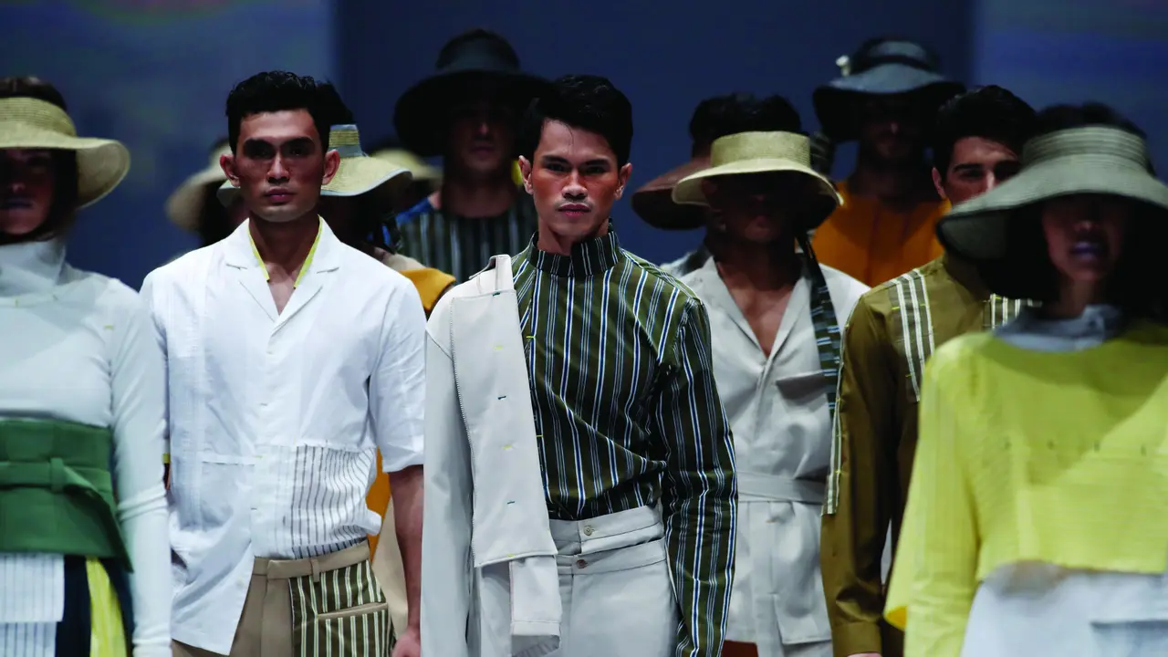 3 Desainer Andalan Indonesia Jadi Satu di Panggung JFW 2017