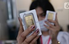 Harga Emas Antam Hari Ini Naik Rp15.000 per Gram, Cek Rincian Lengkapnya
