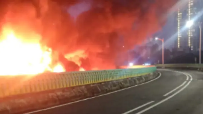 Rute TransJakarta Dialihkan Buntut Kebakaran Pasar Taman Puring, Ini Perubahannya