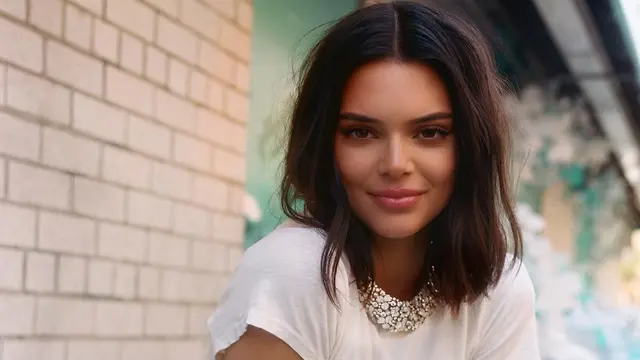 [Bintang] Kendall Jenner