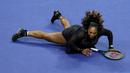 Lanjut set ketiga, Williams tampil kurang meyakinkan. Sementara itu, Tomljanovic terus melancarkan serangan dan menambah poin. (AFP/Getty Images/Mike Stobe)
