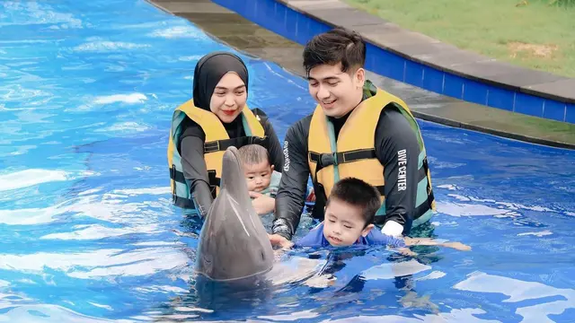 Ria Ricis bersama Sulaiman (Instagram/okisetianadewi)