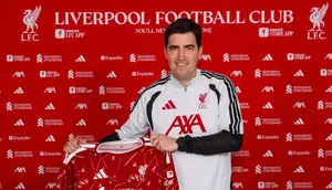 Legenda Liverpool Tak Cemas The Reds Lambat di Bursa Transfer