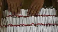 Ada seribu lebih varietas tembakau di Indonesia, tapi lebih banyak menjadi rokok sebagai produk turunannya (Zainul Arifin/Liputan6.com)