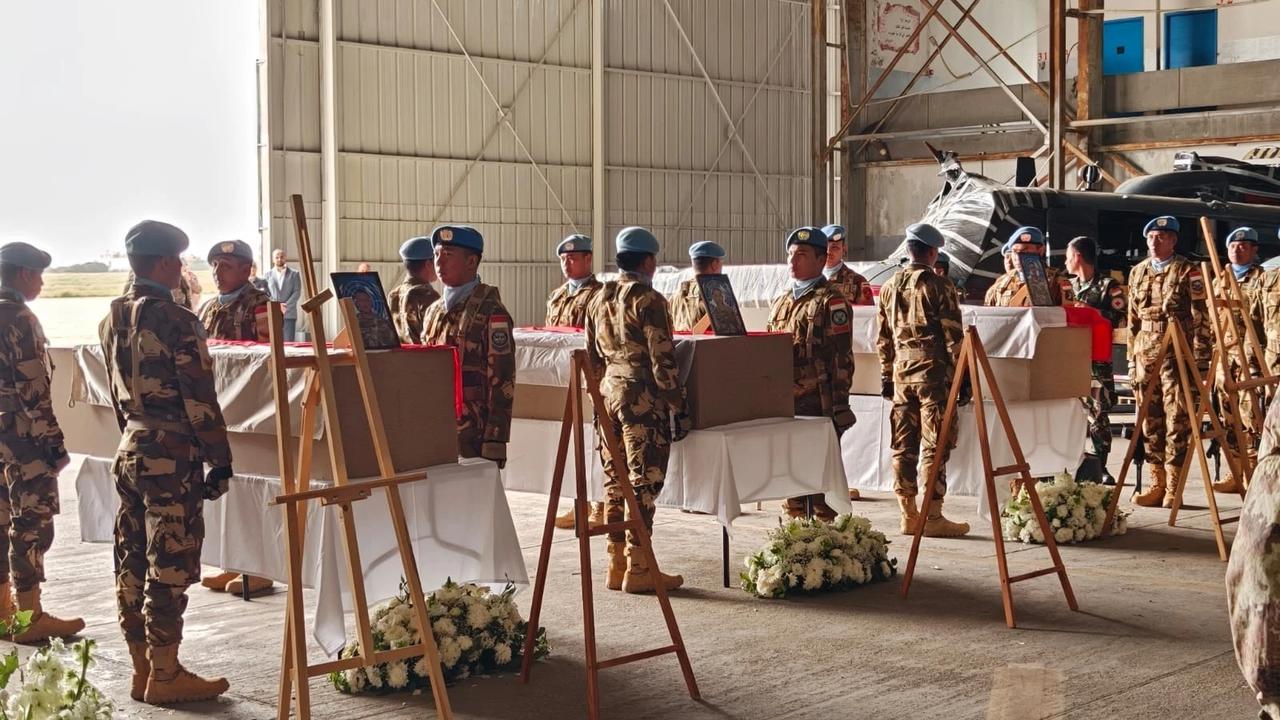 FOTO: Penghormatan Terakhir  Tiga Prajurit TNI yang Gugur di Lebanon