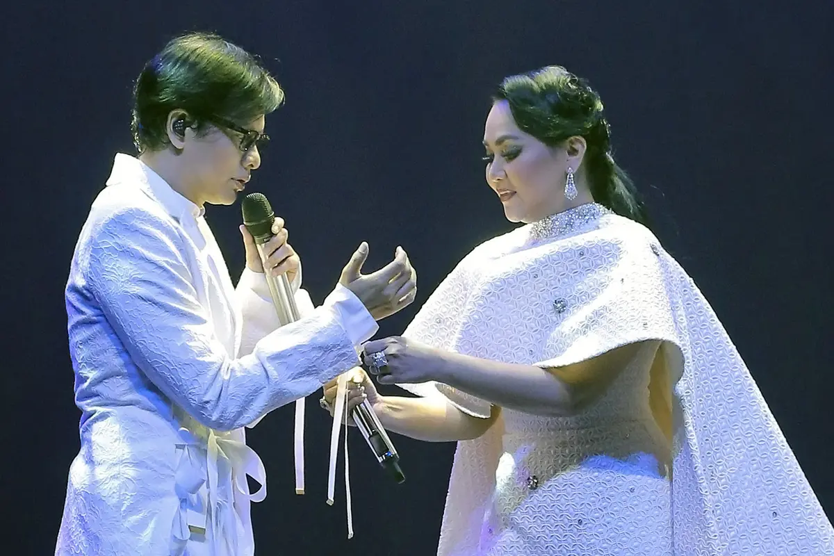 [Fimela] Armand Maulana - Dewi Gita