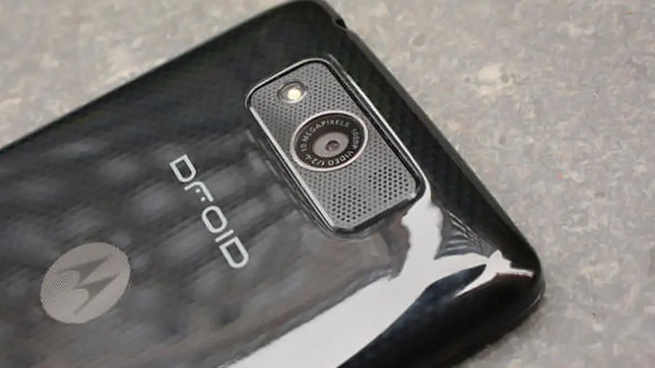 motorola-droid-140130b.jpg