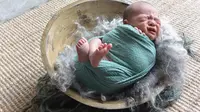Suka Duka Jalani Sesi Pemotretan Bayi ala 2 Fotografer
