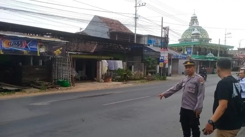 Lokasi penemuan tinja yang gegerkan warga Karang Ploso Malang. (Istimewa)