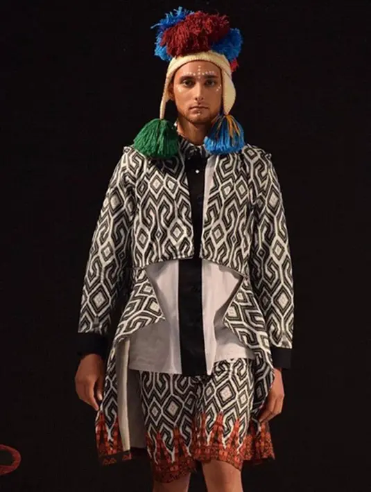 LAFW SS17 ini merupakan kesempatan pertama Igun memamerkan karyanya di ranah Internasional. Ia pun sangat berharap setelah mengikuti ajang bergengsi ini, karyanya akan semakin mendunia dan menemukan jaringan yang lebih luas. (Instagram/Ivan_gunawan)