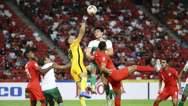 Foto: 5 Pesepak Bola Tanah Air Berparas Tampan, Termasuk Bek dan Kiper Timnas Indonesia di Piala AFF 2020