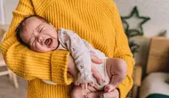 9 Cara Hilangkan Cegukan pada Bayi yang Aman dan Ampuh Dilakukan di Rumah