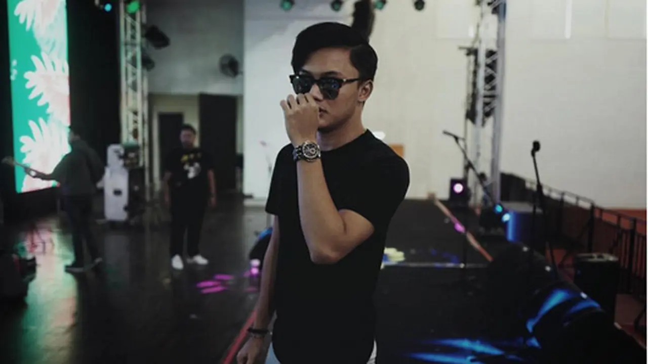 Rizky Febian